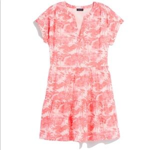 Like new Vineyard Vines toile dress